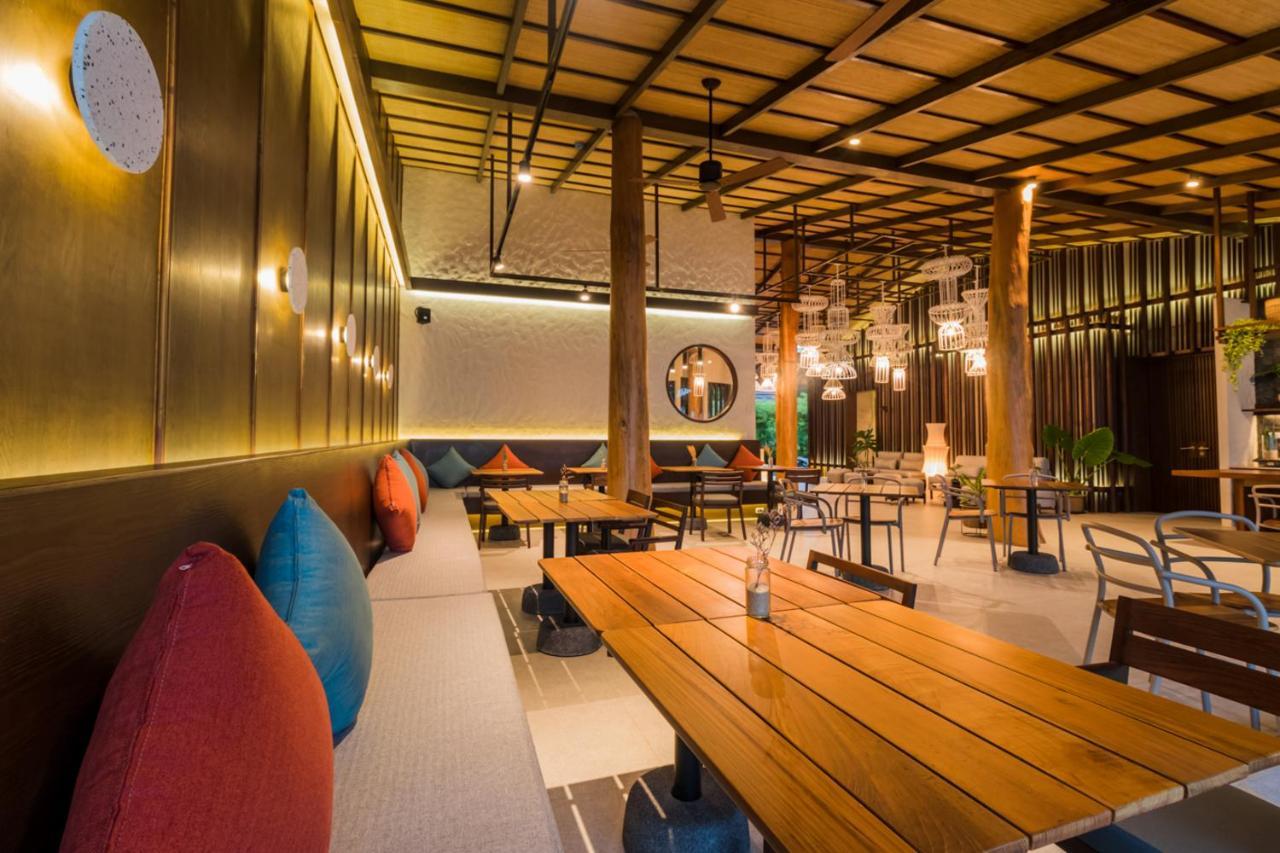 The Flow Samui Beach Resort Mae Nam Exterior photo