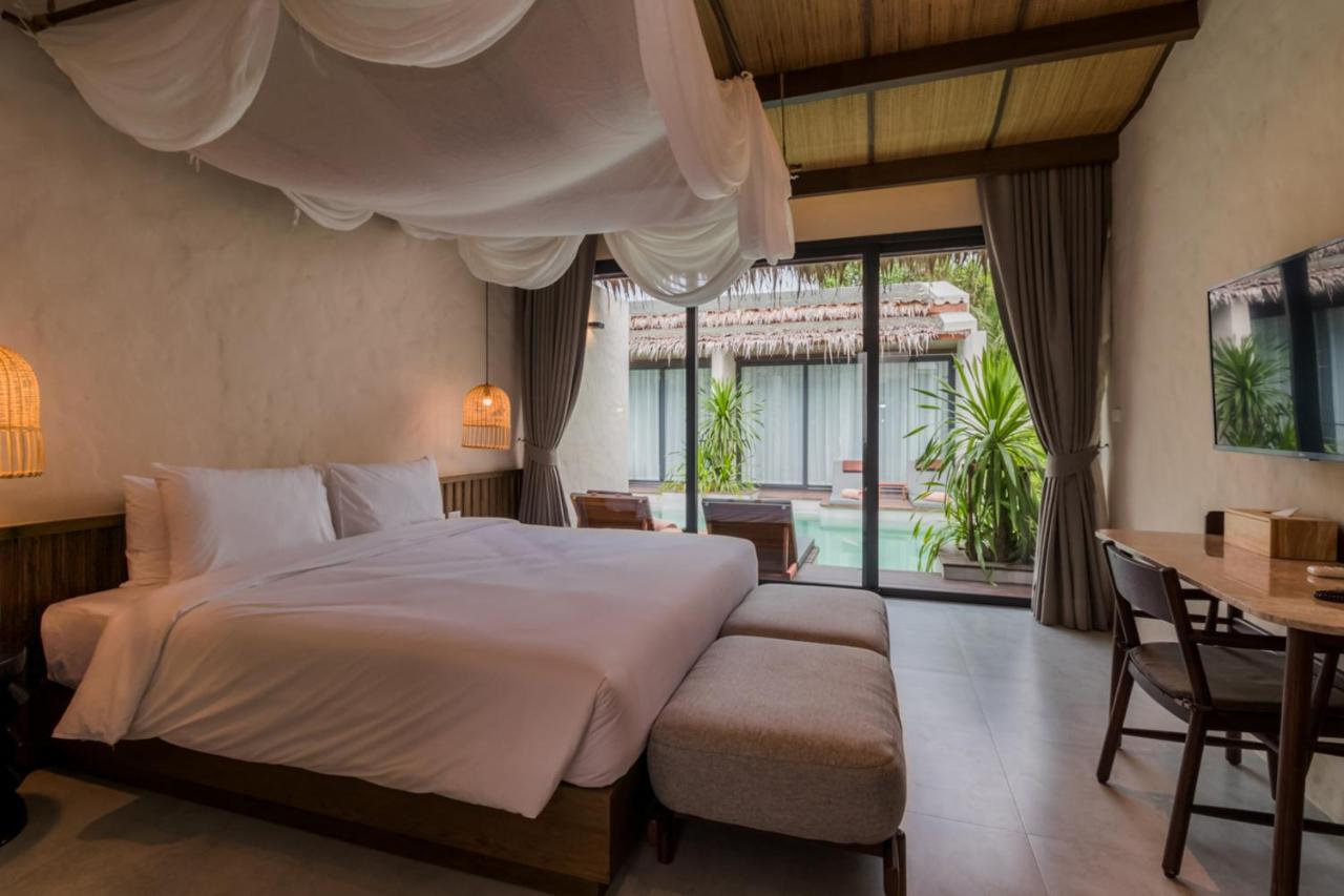 The Flow Samui Beach Resort Mae Nam Exterior photo