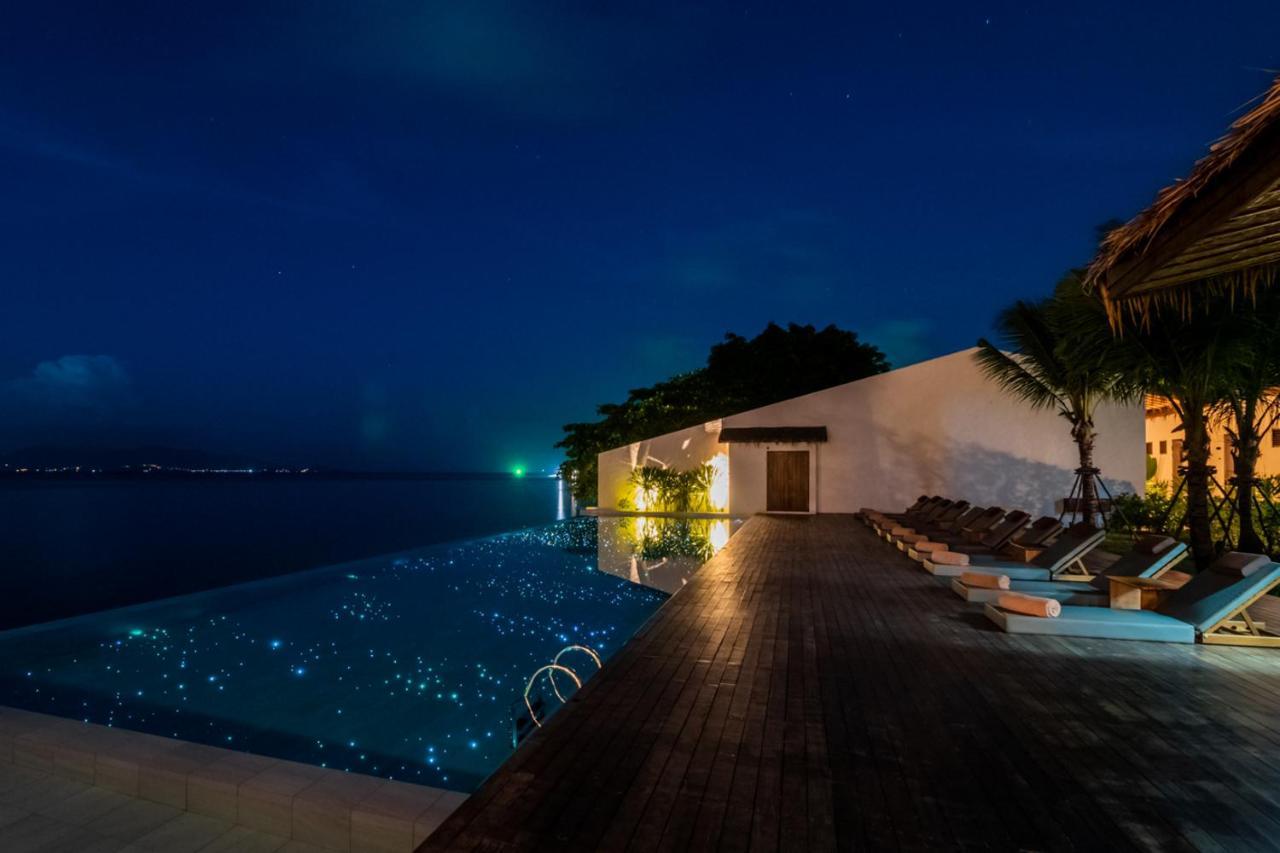 The Flow Samui Beach Resort Mae Nam Exterior photo