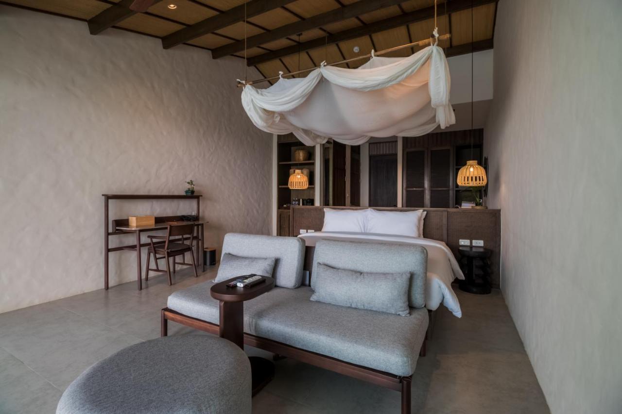 The Flow Samui Beach Resort Mae Nam Exterior photo
