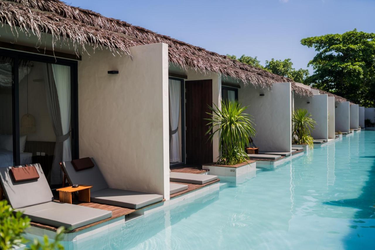 The Flow Samui Beach Resort Mae Nam Exterior photo